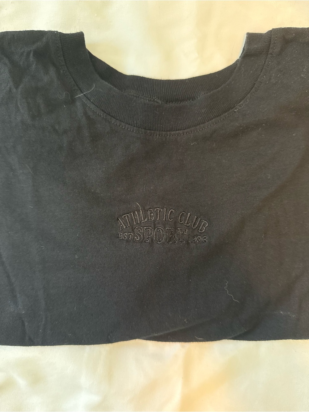 Black crop tee